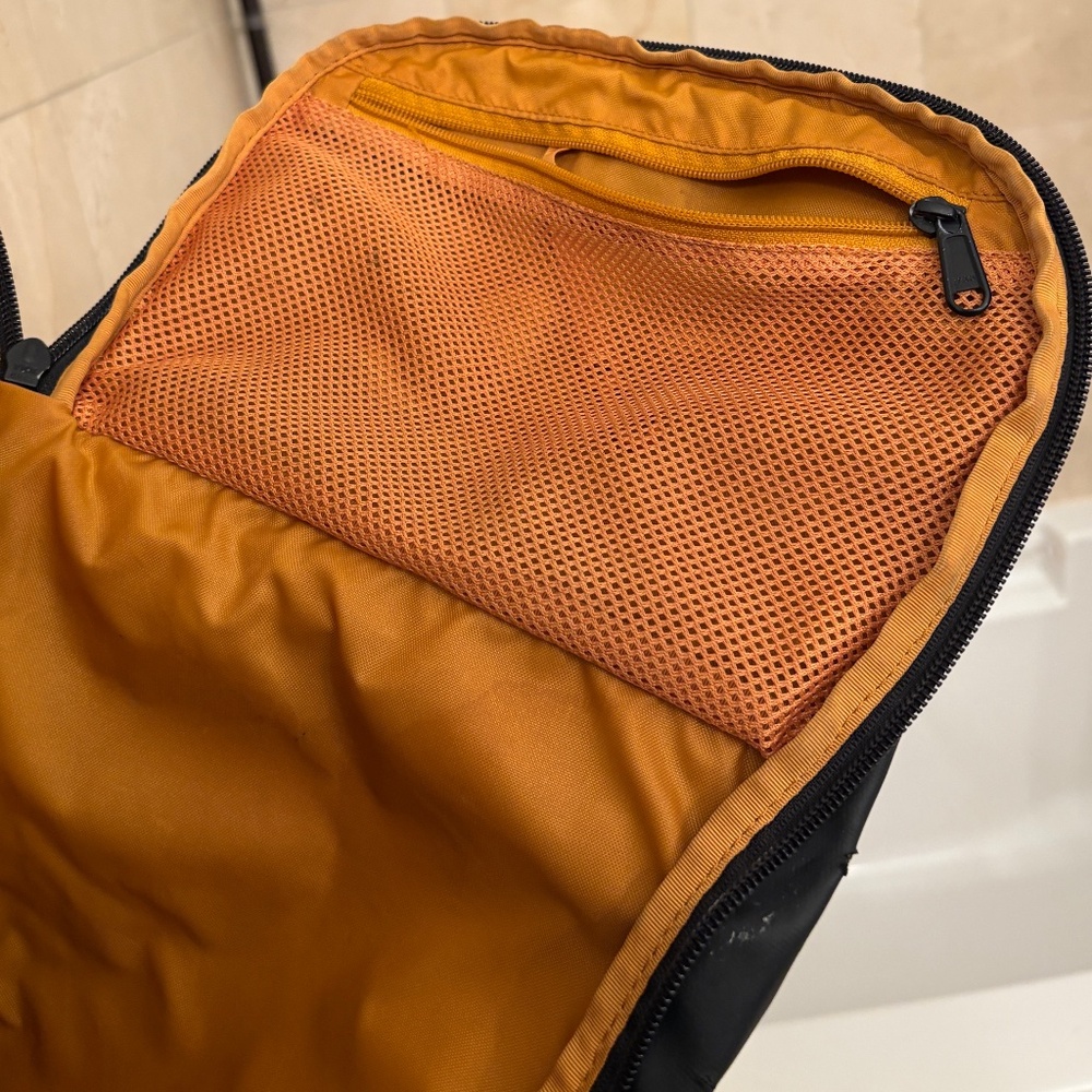 North Face Kaban Backpack - Unisex - Picture 8 of 11